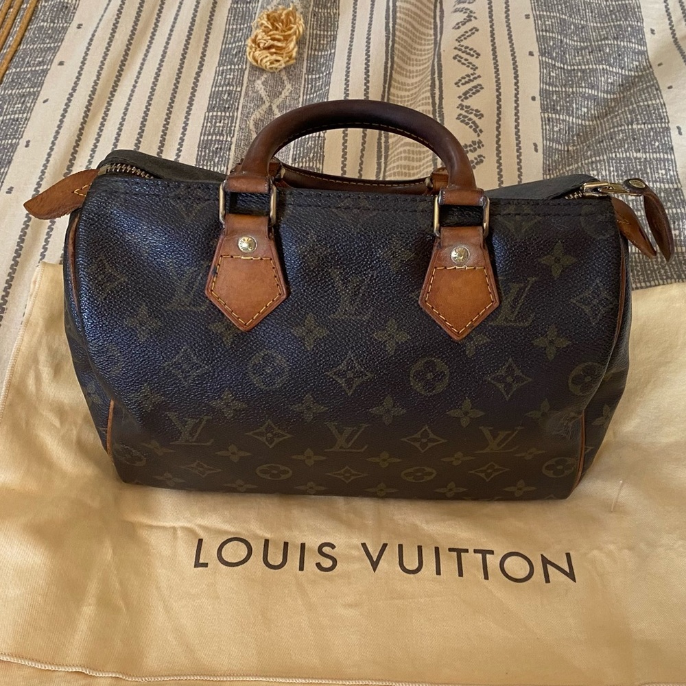 3️⃣2️⃣5️⃣- Authentic Louis Vuitton Speedy 25